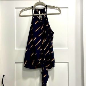 Entro navy top with front tie